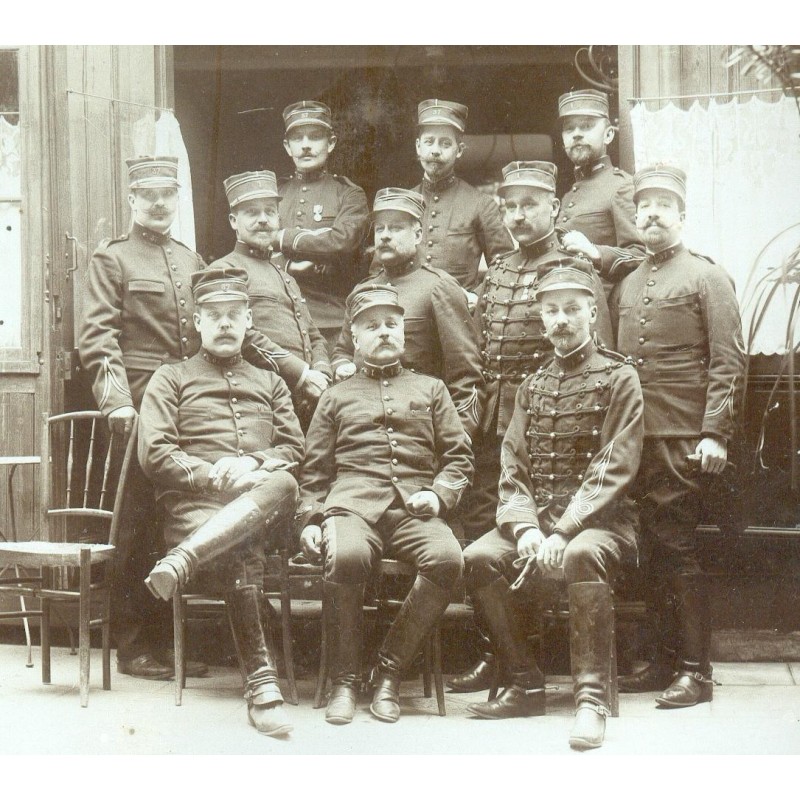 GRANDE PHOTO DES OFFICIERS DU 1 er ET 37 ème REGIMENT D'ARTILLERIE