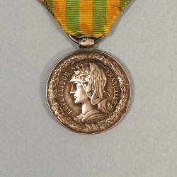 MEDAILLE DU TONKIN CHINE ANNAM EN 1883 - 1885 MODELE MER