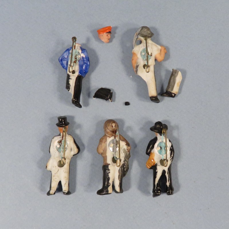 ALLEMAGNE LOT DE 5 MEDAILLES INSIGNES DE JOURNEES FIGURINES EN PORCELAINE