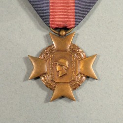 MEDAILLE DES SERVICES MILITAIRES VOLONTAIRES PREMIER MODELE BRONZE