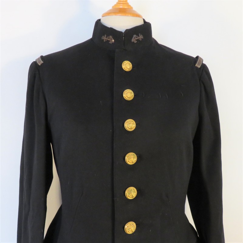 VESTE OU VAREUSE D'ADJUDANT OU DJUDANT-CHEF DE L'INFANTERIE COLONIALE TROISIEME REPUBLIQUE