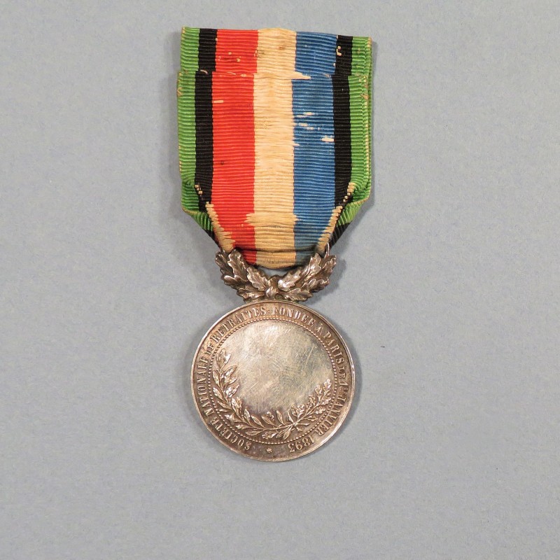 MEDAILLE DES VETERANS DES ARMEES DE TERRE ET DE MER 1870-1871 FONDEE EN 1893