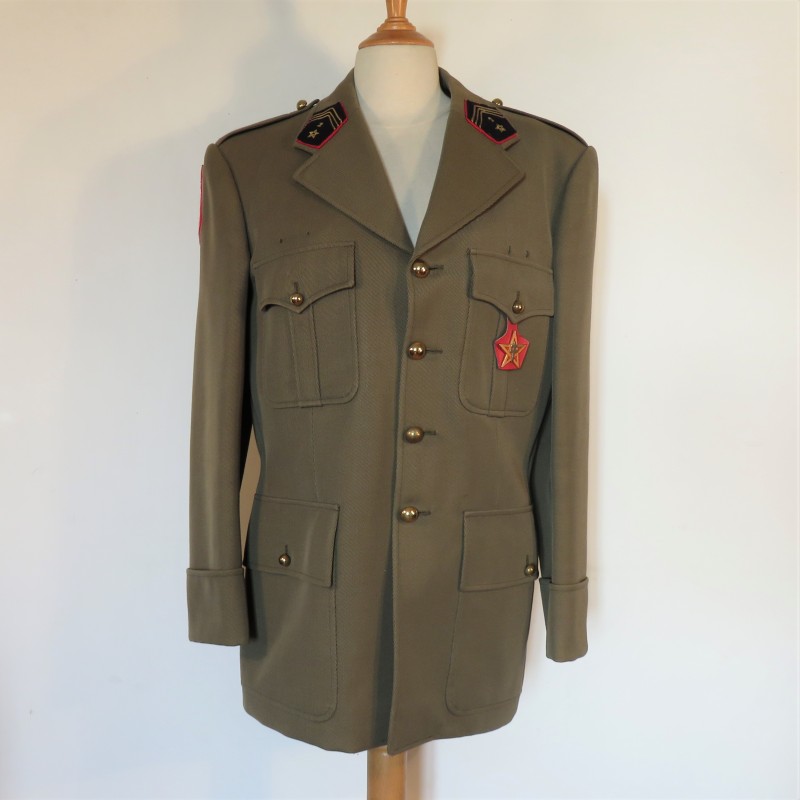 TENUE UNIFORME DU 1 er REGIMENT DE SPAHIS 6 ème DLB VESTE ET PANTALON ANNEES 1960-70