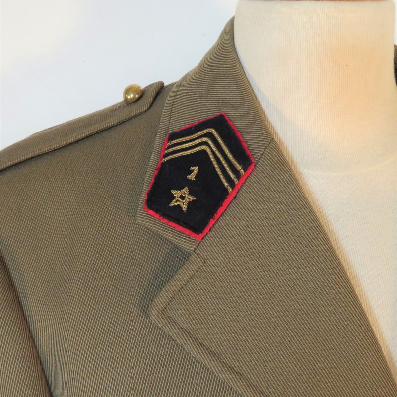 TENUE UNIFORME DU 1 er REGIMENT DE SPAHIS 6 ème DLB VESTE ET PANTALON ANNEES 1960-70