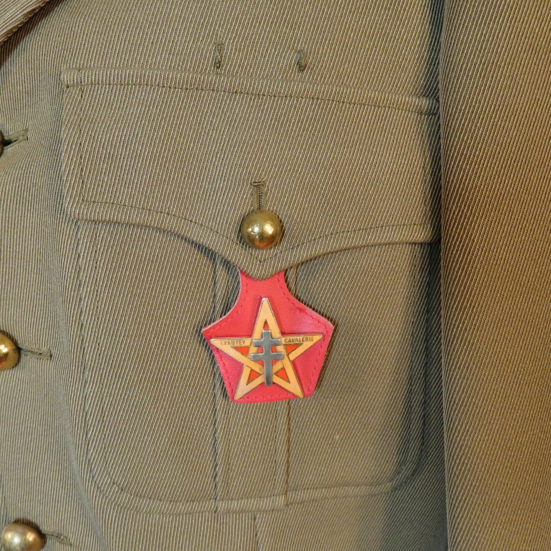 TENUE UNIFORME DU 1 er REGIMENT DE SPAHIS 6 ème DLB VESTE ET PANTALON ANNEES 1960-70