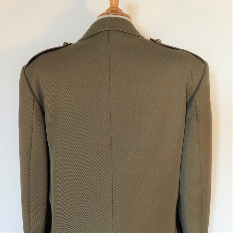 TENUE UNIFORME DU 1 er REGIMENT DE SPAHIS 6 ème DLB VESTE ET PANTALON ANNEES 1960-70