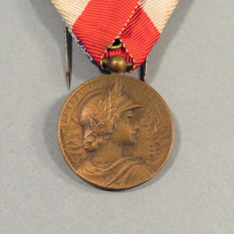 MEDAILLE ANCIENS COMBATTANT FEDERATION NATIONALE DES AMICALES DE SOUS OFFICIERS DE RESERVE 1914-1918