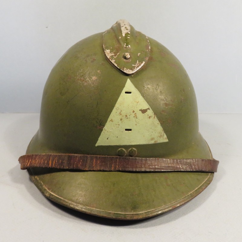 CASQUE DEFENSE PASSIVE MODELE 1926 TRIANGLE VERT VILLE DE NIMES 1939/1945 TAILLE 59/60