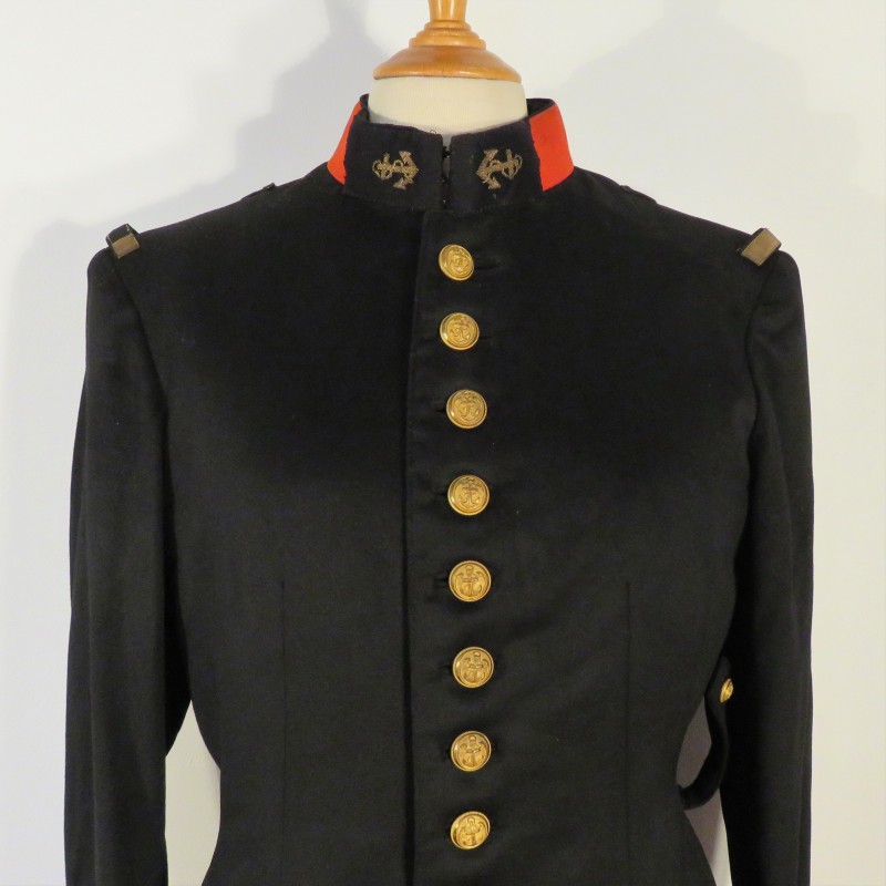 VESTE D'UNIFORME TENUE MODELE 1931 LIEUTENANT D'UN REGIMENT D'ARTILLERIE COLONIALE