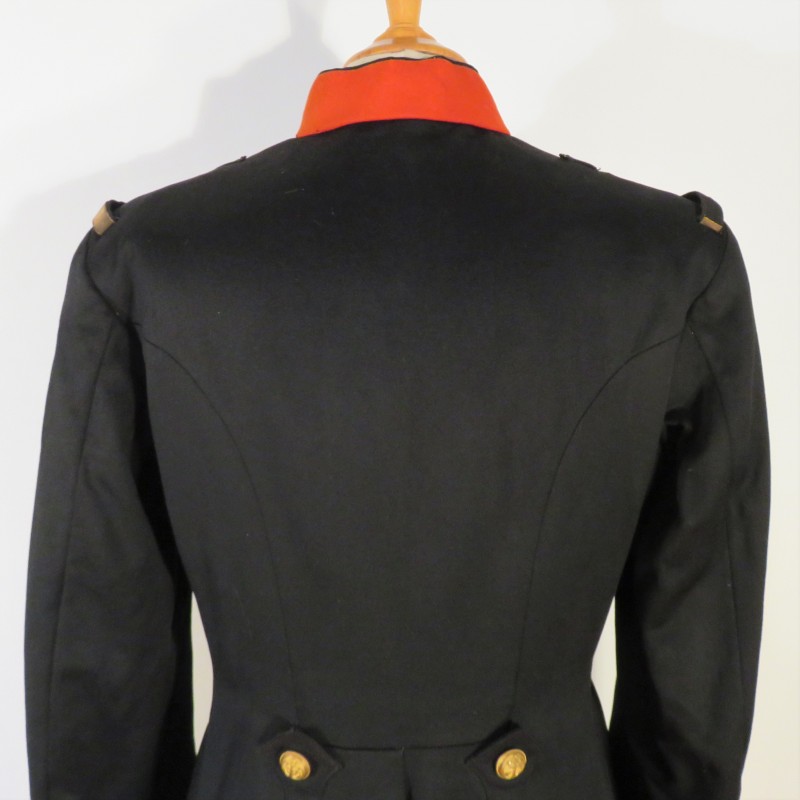 VESTE D'UNIFORME TENUE MODELE 1931 LIEUTENANT D'UN REGIMENT D'ARTILLERIE COLONIALE