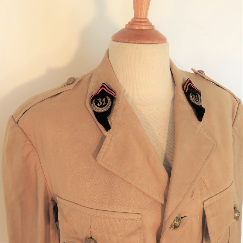 VESTE D'ETE MODELE 1939 D'UN COMMANDANT DU 31 éme BATAILLON DU GENIE AU MAROC ET EN AFRIQUE DU NORD