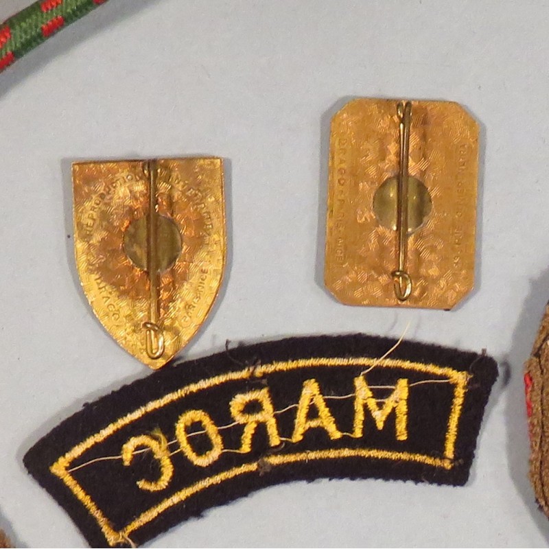 ENSEMBLE ARMEE DE LIBERATION 63 ème RAA REGIMENT D'ARTILLERIE D'AFRIQUE MAROC FEZ INSIGNES, FOURRAGERE ET TISSUS