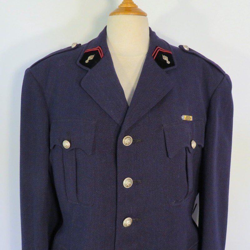 VESTE D'UN SOUS LIEUTENANT DES SAPEURS POMPIERS ANNEES 1950 1960