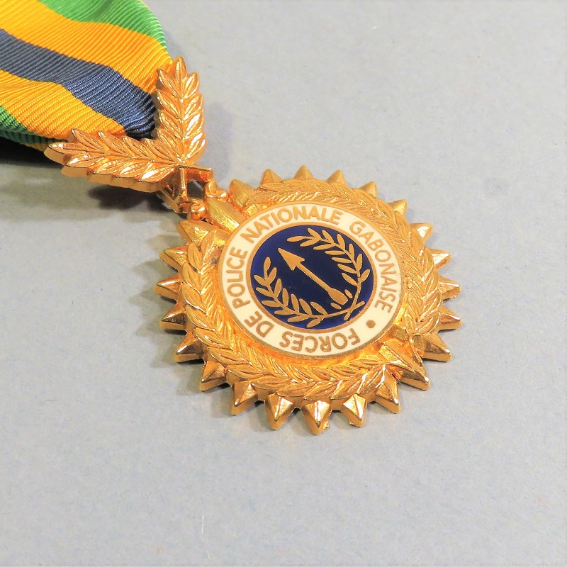 GABON MEDAILLE D'HONNEUR SECOND TYPE DES FORCES DE POLICE NATIONALE GABONAISE °