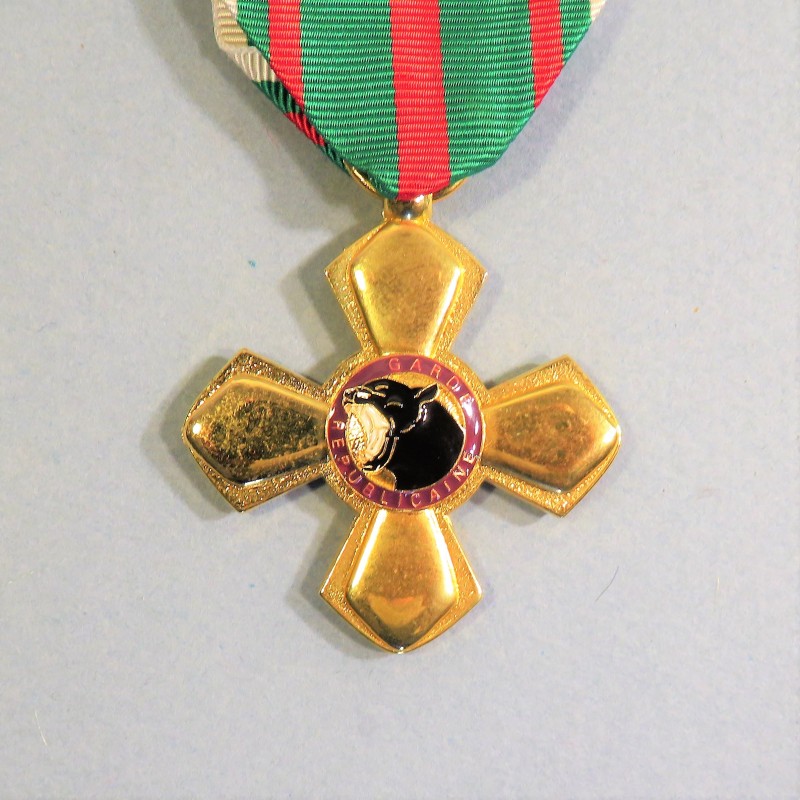 GABON MEDAILLE CROIX DE RECONNAISSANCE DE LA GARDE REPUBLICAINE GABONAISE °