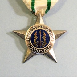 GABON MEDAILLE DE LA RECONNAISSANCE DES FORCES DE POLICE NATIONALES GABONAISES °