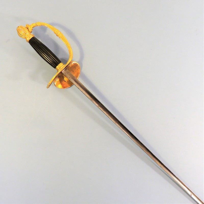 EPEE DU SECOND EMPIRE POUR OFFICIERS DE LA GARDE MUNICIPALE MODELE GARDE DOREE TRES BELLE FABRICATION FANTAISIE NAPOLEON III