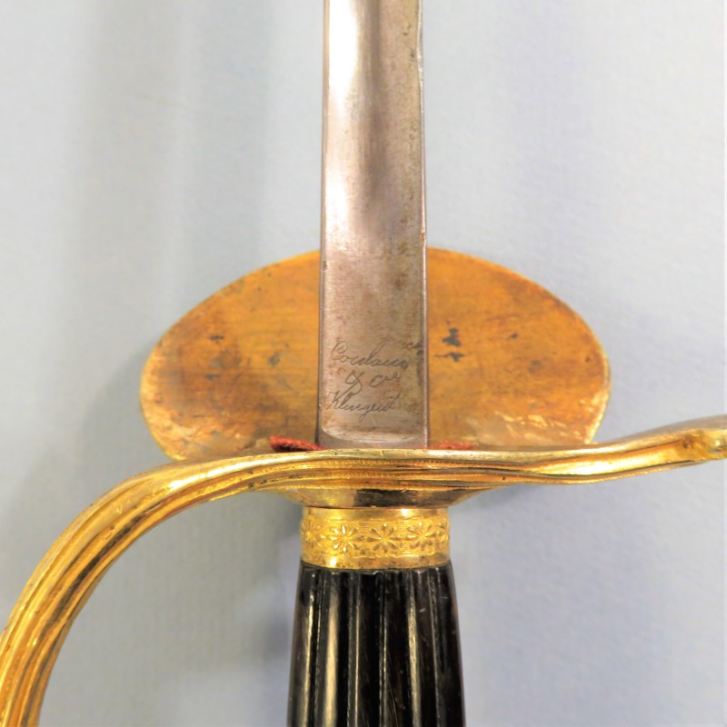 EPEE DU SECOND EMPIRE POUR OFFICIERS DE LA GARDE MUNICIPALE MODELE GARDE DOREE TRES BELLE FABRICATION FANTAISIE NAPOLEON III