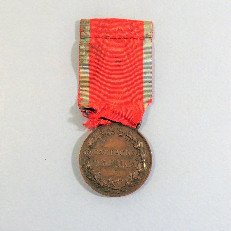 ITALIE MEDAILLE POUR LES CAMPAGNES AFRICAINES 1887 ROI UMBERTO 1er ETHIOPIE °