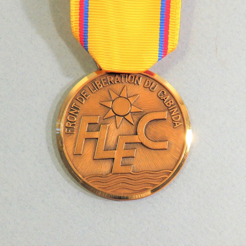 CABINDA CONGO ZAIRE MEDAILLE DU FRONT DE LIBERATION DU CABINDA °