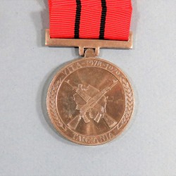 TANZANIE MEDAILLE DE LA GUERRE AVEC L'OUGANDA 1978 1979 TANZANIA WAR MEDAL  °