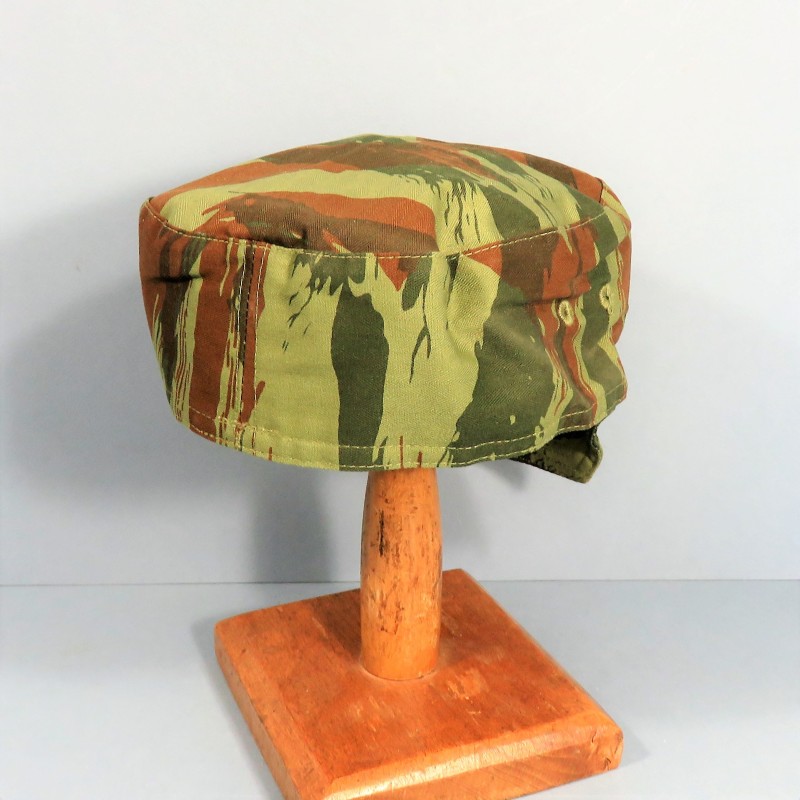 CASQUETTE MODELE F1 CAMOUFLAGE LEZARD LIZAR CAMO FABRICATION FANTAISIE TAILLE 57