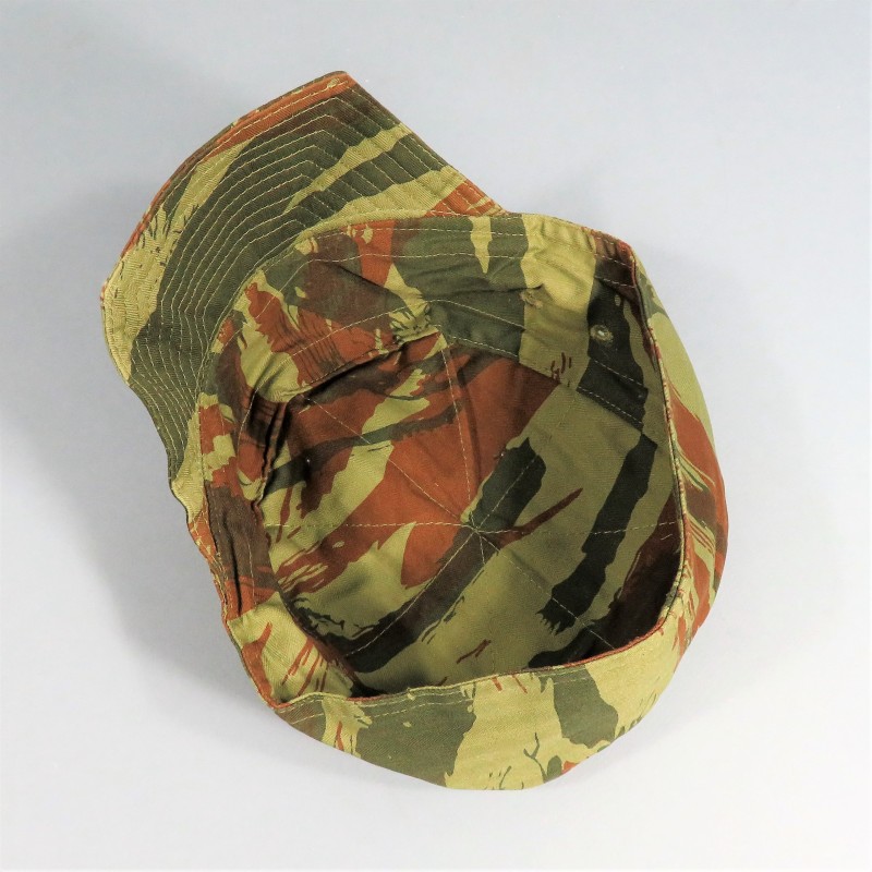 CASQUETTE MODELE F1 CAMOUFLAGE LEZARD LIZAR CAMO FABRICATION FANTAISIE TAILLE 57