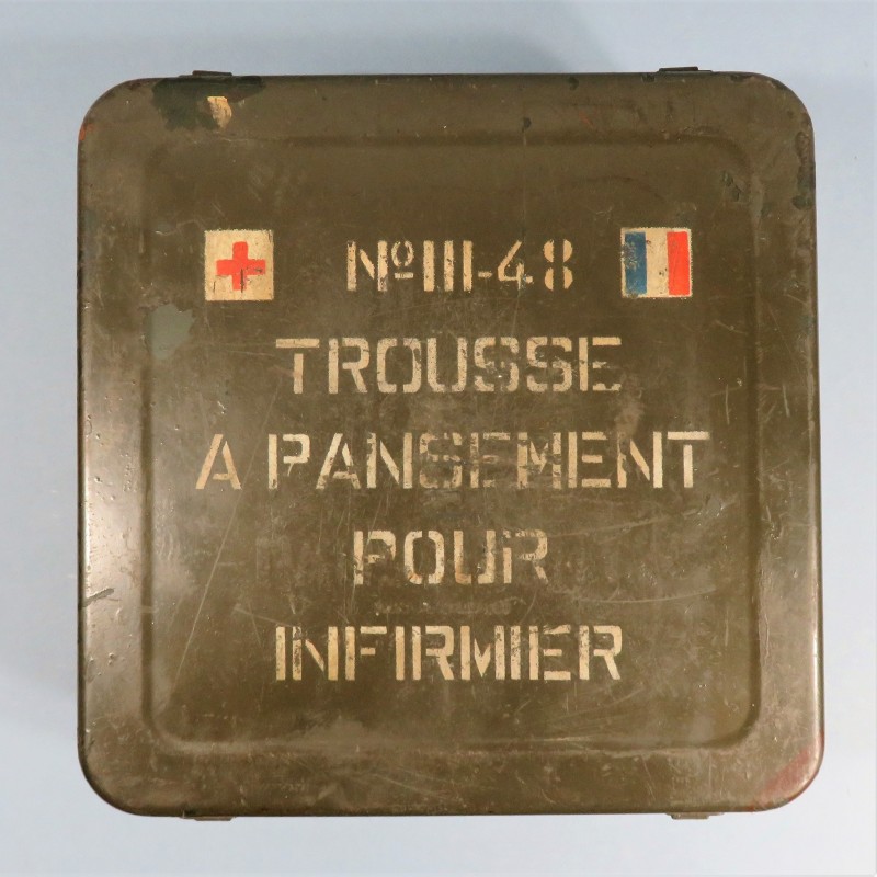 CAISSE EN FER TROUSSE A PANSEMENTS POUR INFIRMIER MODELE III/48 1ère URGENCE SECOURS TAP INDOCHINE ALGERIE