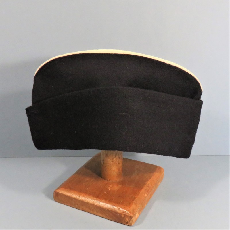 CALOT BONNET DE POLICE MODELE 1947 REGIMENT DE DRAGONS TROUPE CAVALERIE DATE 1958 TAILLE 58