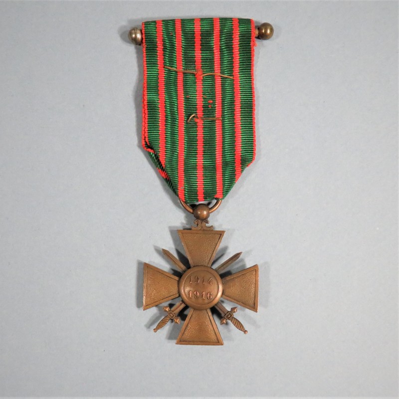 CROIX DE GUERRE 1914-1916 AVEC 2 ETOILES POUR CITATIONS A L'ORDRE DU REGIMENT OU DU BATAILLON GUERRE 1914 1918