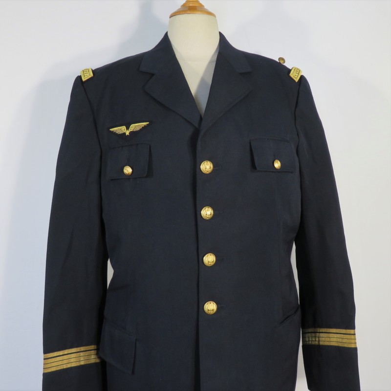 VESTE D'UNIFORME D'UN COMMANDANT PILOTE DE L'AVIATION ARMEE DE L'AIRE 1960 - 1980