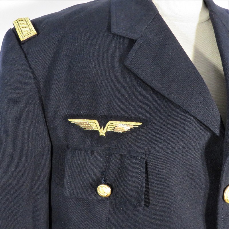 VESTE D'UNIFORME D'UN COMMANDANT PILOTE DE L'AVIATION ARMEE DE L'AIRE 1960 - 1980