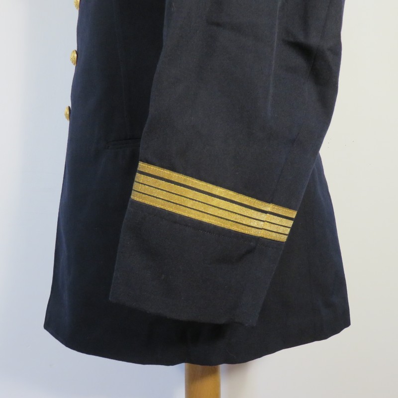 VESTE D'UNIFORME D'UN COMMANDANT PILOTE DE L'AVIATION ARMEE DE L'AIRE 1960 - 1980