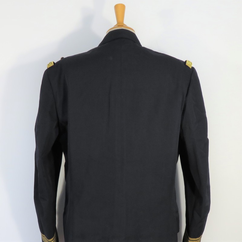 VESTE D'UNIFORME D'UN COMMANDANT PILOTE DE L'AVIATION ARMEE DE L'AIRE 1960 - 1980