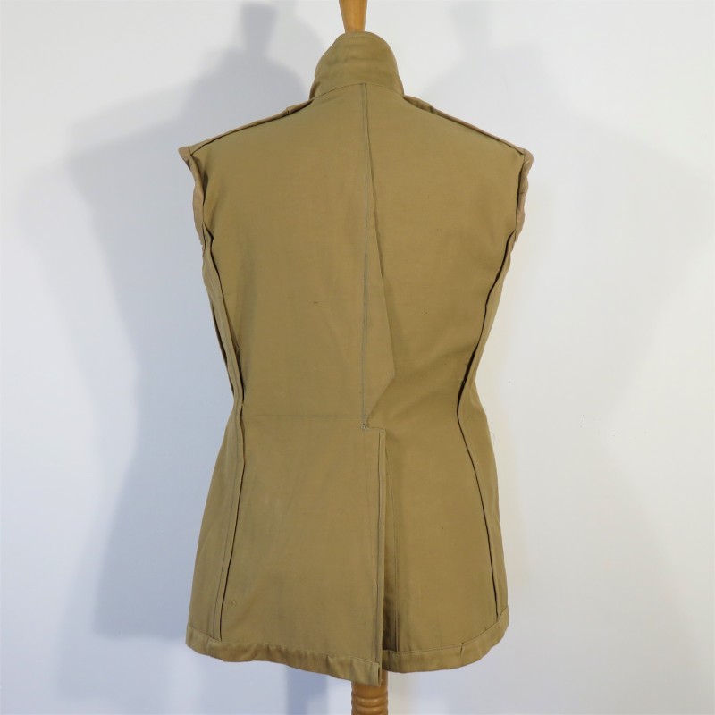 VESTE MODELE 1939 COULEUR SABLE OU BEIGE D'UNIFORME D'UN CONTROLEUR DE 2 ème CLASSE OU ADJUDANT CHEF DES DOUANES