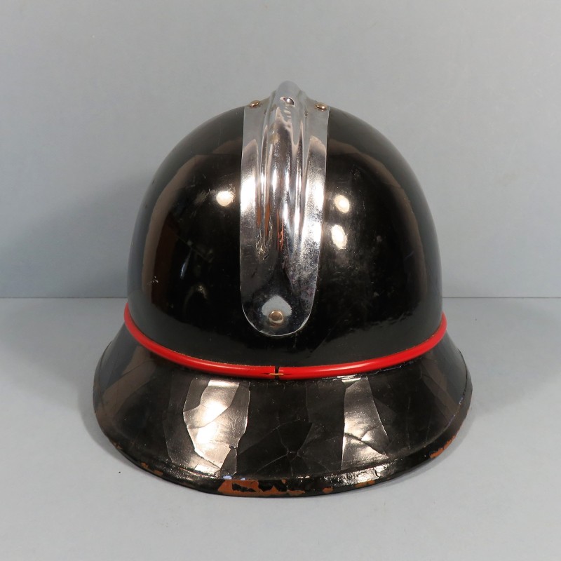 CASQUE DE GENDARMERIE BELGE MODELE DES ANNEES 1950 FABRICATION LE LEVIOR