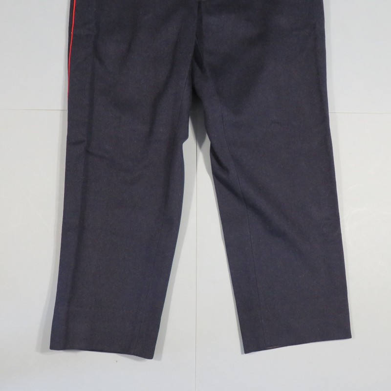 PANTALON TROUPE BLEU A SOUTACHES ROUGE POUR SAPEURS POMPIERS OU INFANTERIE COLONIALE 1900 OU 1931