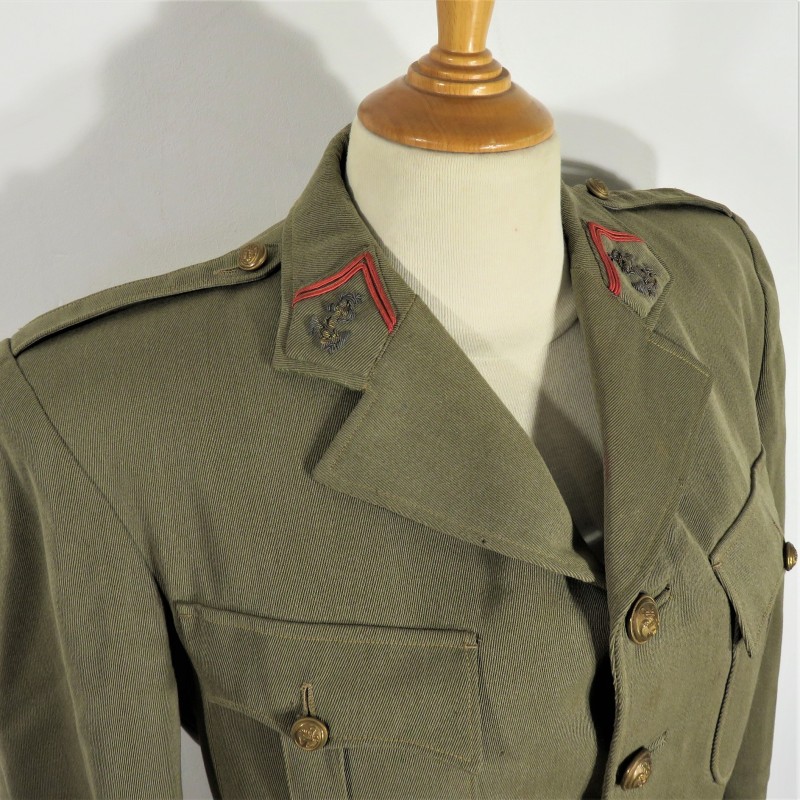 UNIFORME MODELE 1939 D'UN LIEUTENANT D'INFANTERIE COLONIALE VESTE ET PANTALON CAMPAGNE 1939-1940 GUERRE 1939-1945