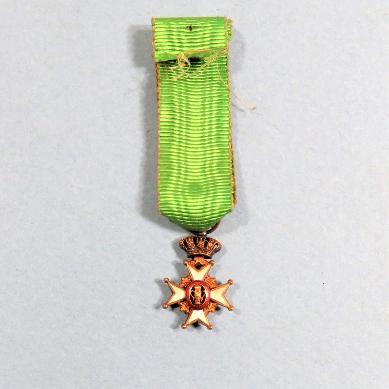 SUEDE REDUCTION DE LA MEDAILLE DE CHEVALIER DE L'ORDRE DE VASA ORDER OF SWEDEN KNIGHT MEDAL MINIATURE °