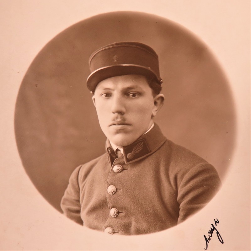 PHOTO CPA D'UN SAPEUR POMPIER DU REGIMENT DES SAPEURS-POMPIERS DE PARIS PHOTO DEDICACEE ANNEE 1920