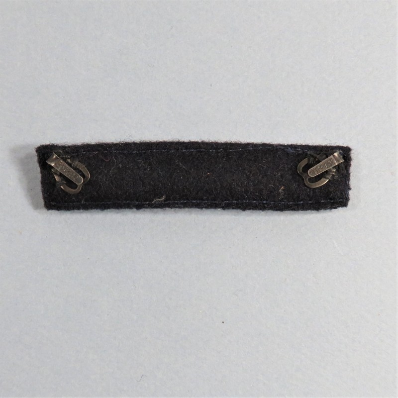 BARRETTE DE RAPPEL D'UN PLACARD DE 2 MEDAILLES D'UN PILOTE DE L'AERONAUTIQUE DEFENSE NATIONALE ET OUTRE MER BARRETTE TCHAD