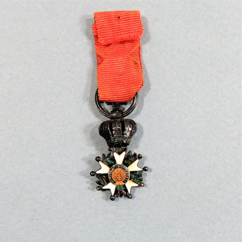 REDUCTION DE LA MEDAILLE DE CHEVALIER DE L'ORDRE DE LA LEGION D'HONNEUR RESTAURATION HENRI IV ROI DE FRANCE ET DE NAVARRE 1814 °