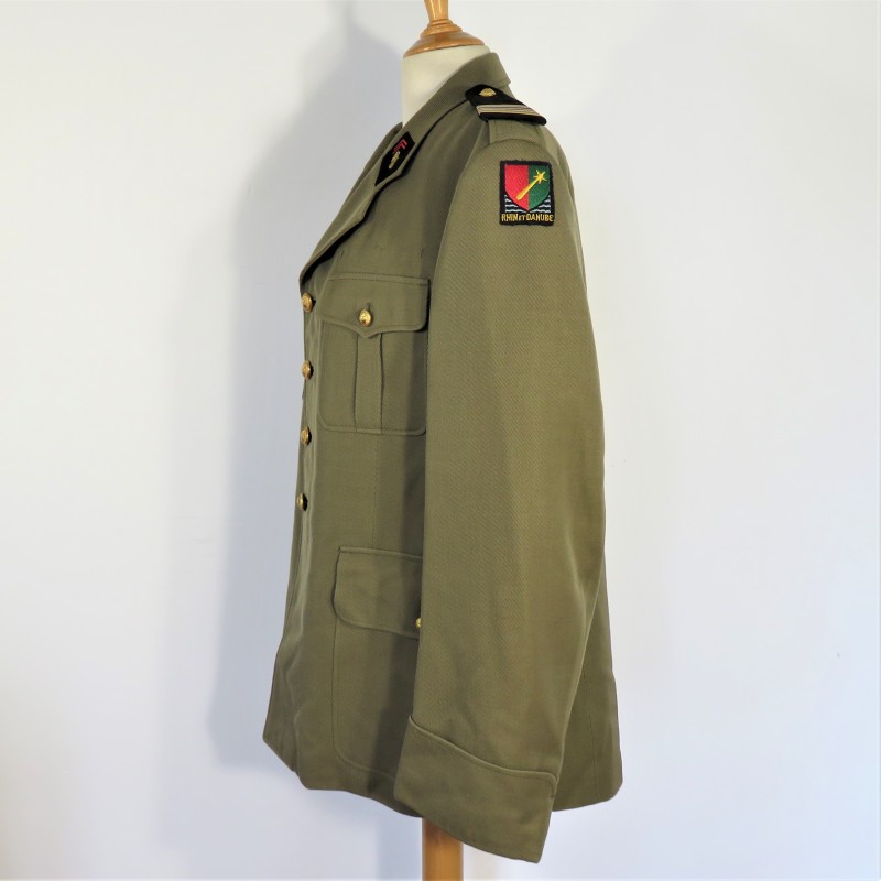 UNIFORME D'UN LIEUTENANT-COLONEL DU GENIE FABRICATION DATEE DES ANNEES 1966-1967 VESTE ET PANTALON