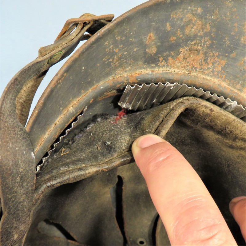 CASQUE ADRIAN MODELE 1915 INFANTERIE CAVALERIE LEGION COMPLET GUERRE 1914-1918 POILUS DE VERDUN JUS DE GRENIER