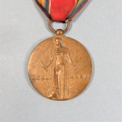 USA MEDAILLE COMMEMORATIVE DE LA SECONDE GUERRE 1941 -1945 WORLD WAR II MEDAL