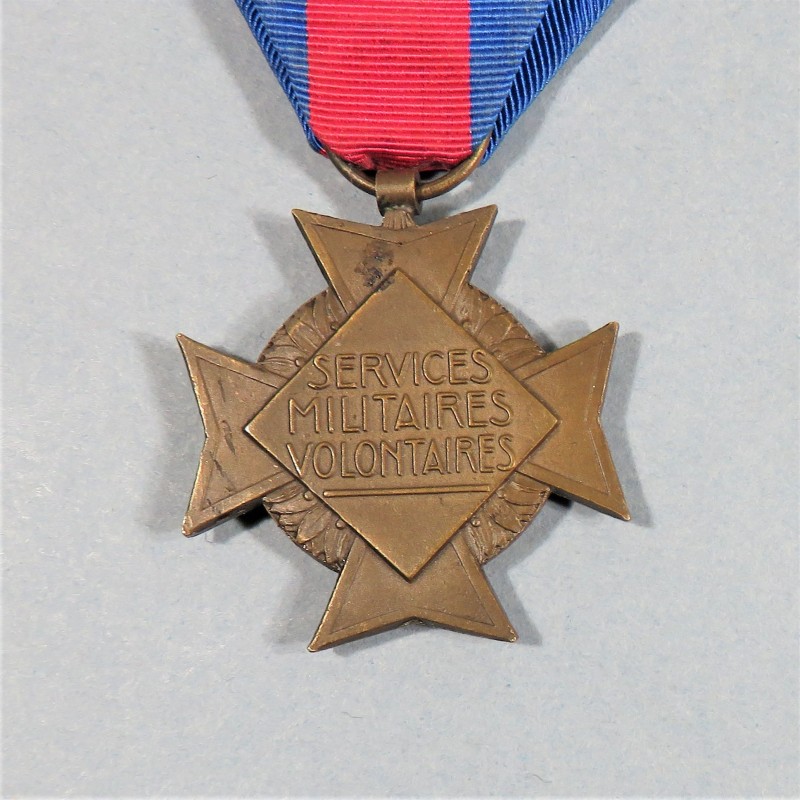 FRANCE MEDAILLE OU CROIX DES SERVICES MILITAIRES VOLONTAIRES OU MERITE MILITAIRE SECOND MODELE CLASSE BRONZE