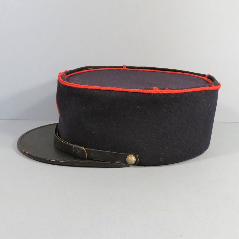 KEPI MODELE POLO 1914 - 1920 DE SAPEURS-POMPIERS FLAMME ROUGE BRODEE