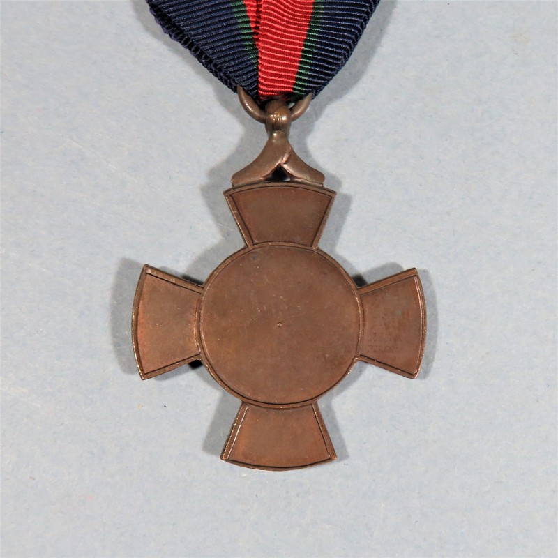 NIGERIA MEDAILLE OU CROIX DU SERVICE DES SAPEURS POMPIERS NIGERIAN FIRE SERVICE CROSS MEDAL °