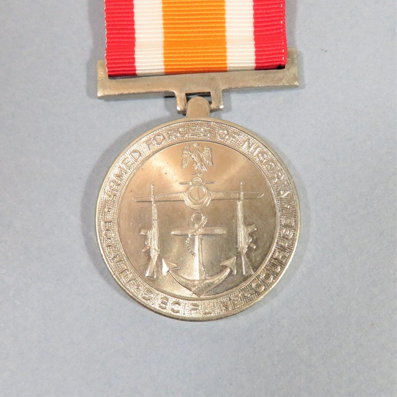 NIGERIA MEDAILLE DE LA DEFENSE NATIONAL CRISE DU BIAFRA 1967-1970 ARMED FORCES OF NIGERIA DEFENCE SERVICE MEDAL °