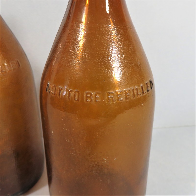 LOT DE 2 BOUTEILLES DE BIERES US WW2 VERRE MARRON ANNEES 1940 1950